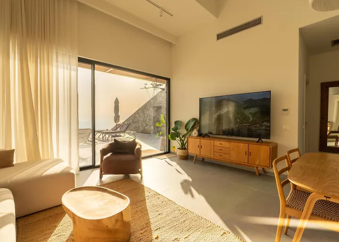 Lulu Lefkada * Kalamítsi