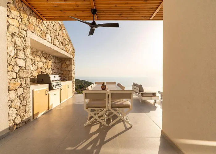 Lulu Lefkada Kalamítsi