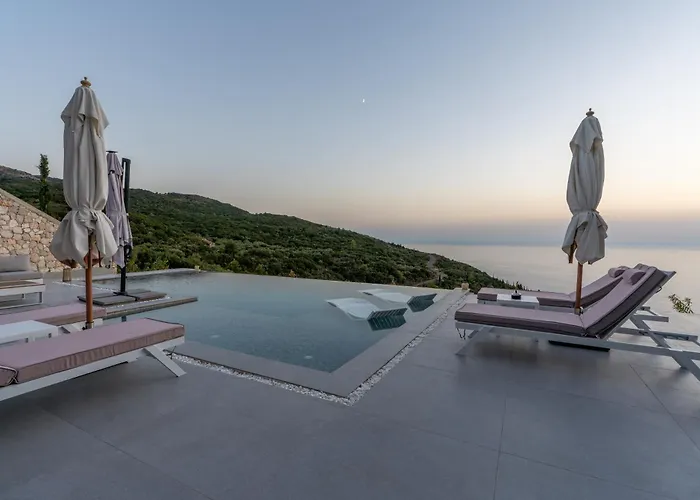 Lulu Lefkada Kalamítsi